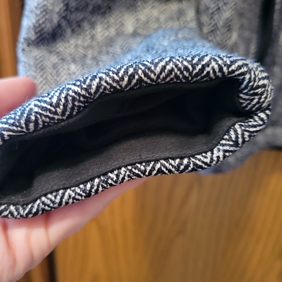 North Face jacket, size small - Picture 3 of 7